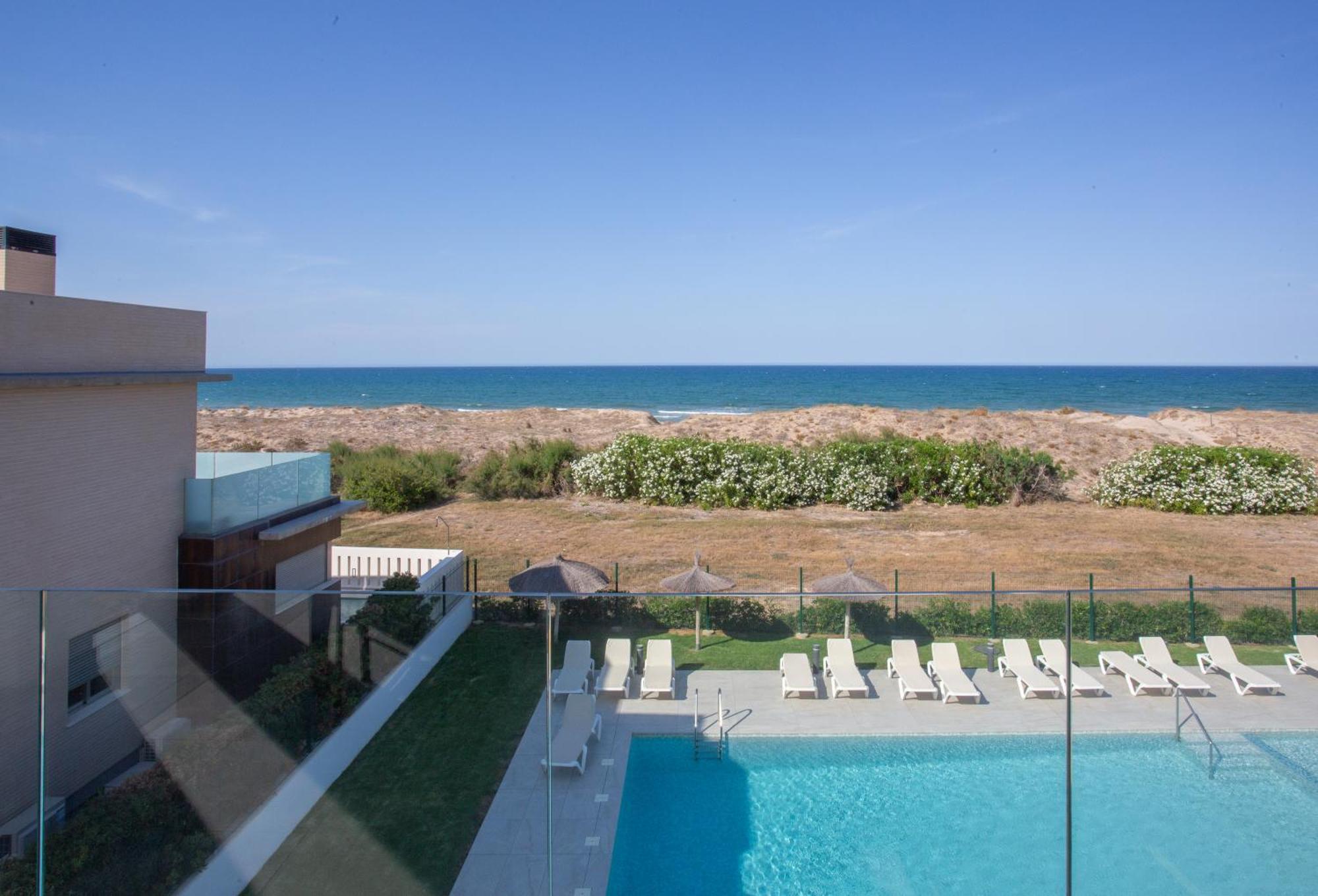 Oliva Suites Extérieur photo